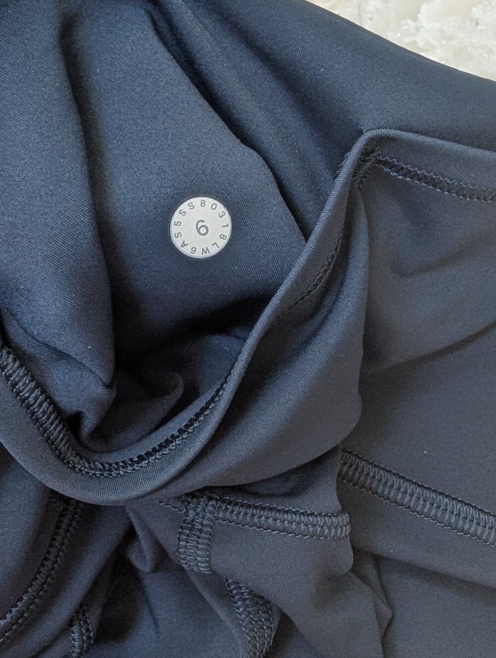 Lululemon Fast & Free Crop Leggings Nulux 19" True Navy Size 6 Running Capri - Picture 6 of 6